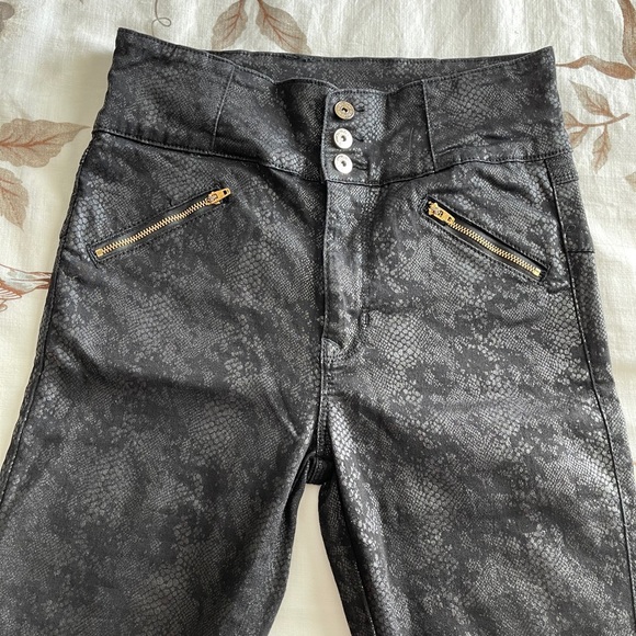 Erin Animal print Jeggings - Picture 6 of 9